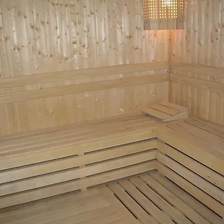 아파트 апартамент в лъки спа комплекс