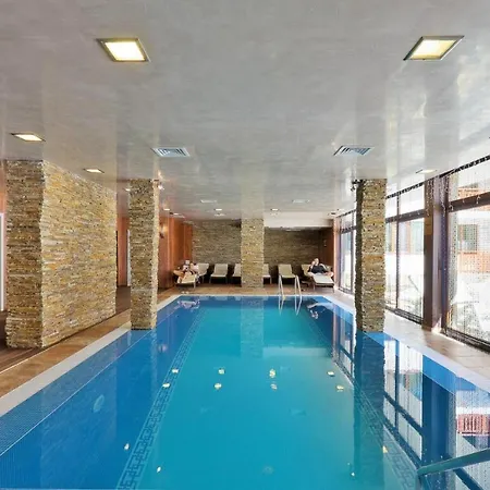 아파트 апартамент в лъки спа комплекс