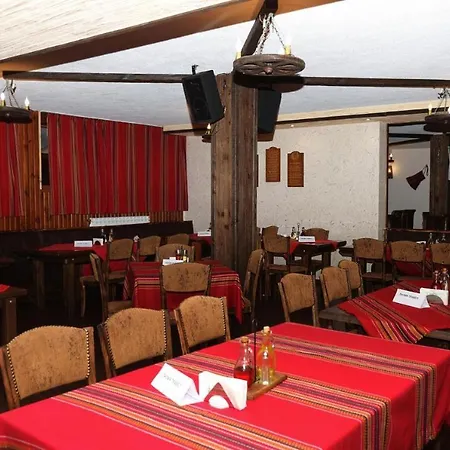 아파트 апартамент в лъки спа комплекс *